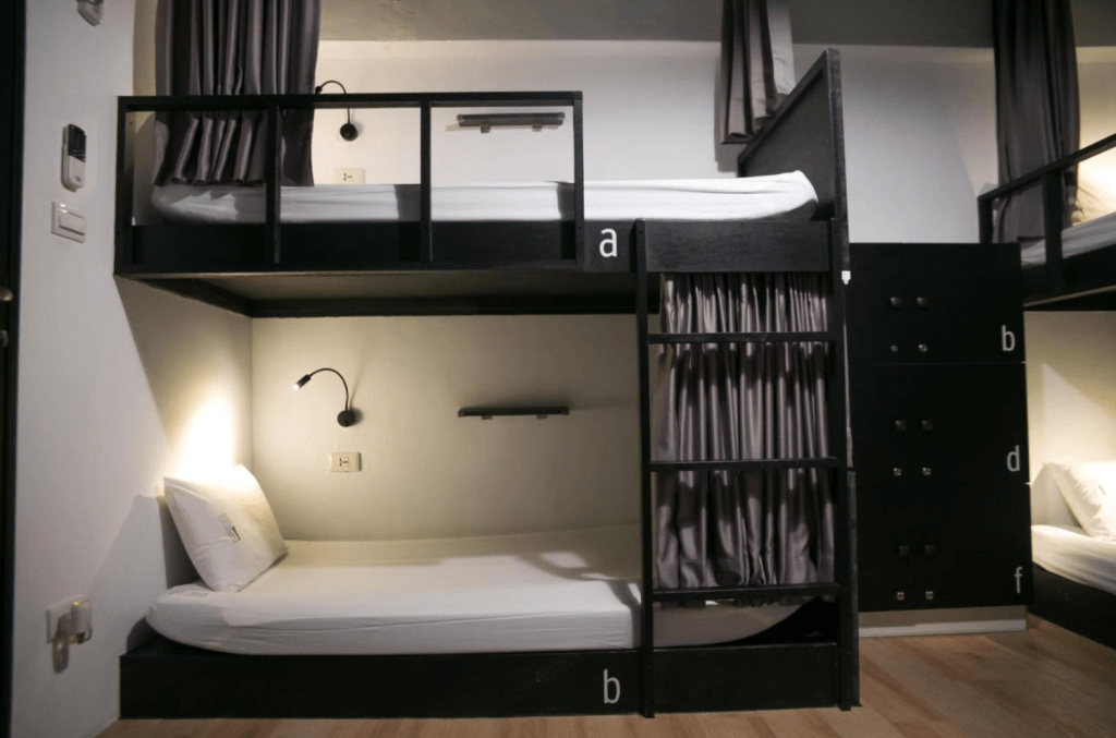 we come hostel in taipei taiwan