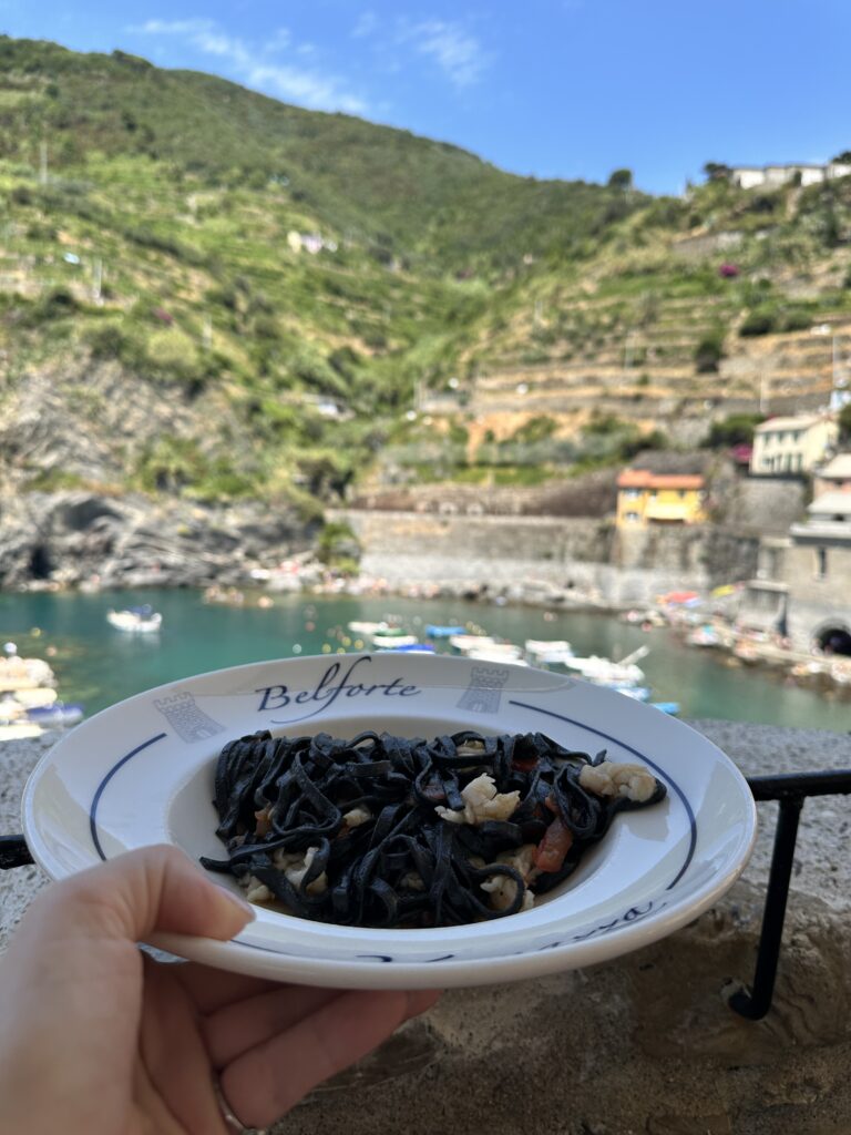 Belforte Vernazza cinque terre italy popular restaurant