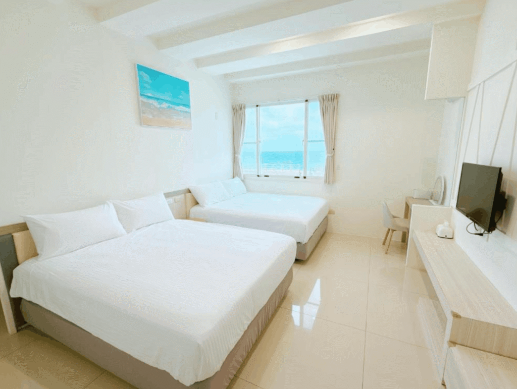 homestay hotel on green island taiwan with sea view