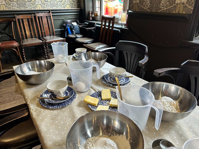 11 Best London Food Experiences: Tours, Workshops + Cruises