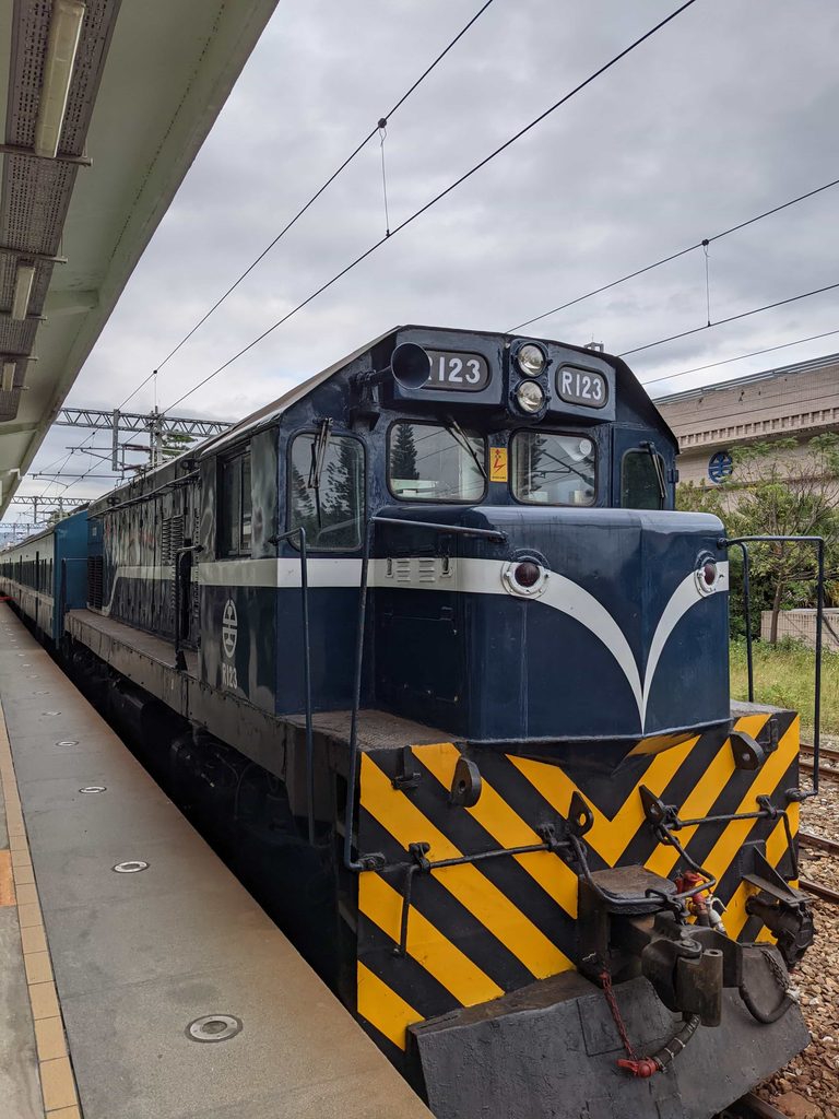 the exterior of the taiwan blue train scenic train route from taitung to fangliao